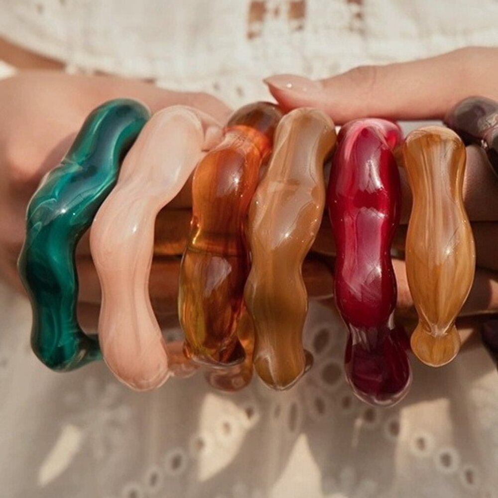 Brown-Wavy Bamboo Design Cuff Bracelet